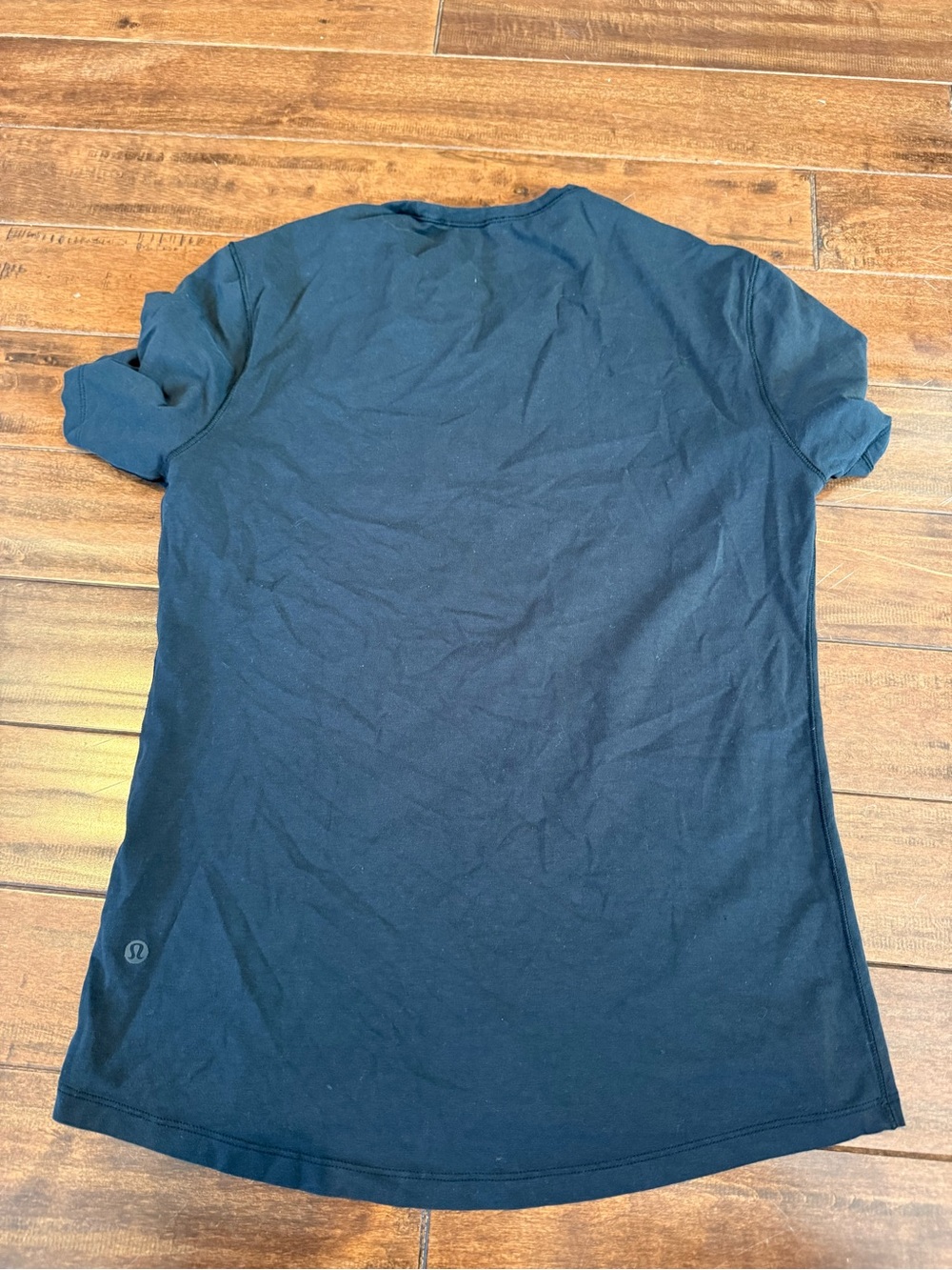 lululemon athletica Men's Black Short Sleeve Crew Tee
